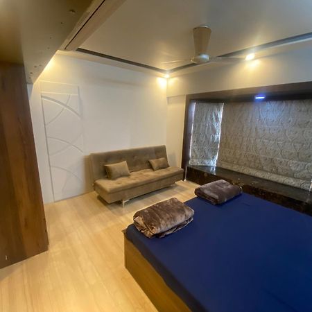 Bandra'S Prime Luxurious 2 Bhk Apartman Mumbai Kültér fotó